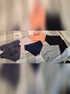 Victoria's Secret Lace & Boyshort Panties (9) Pair